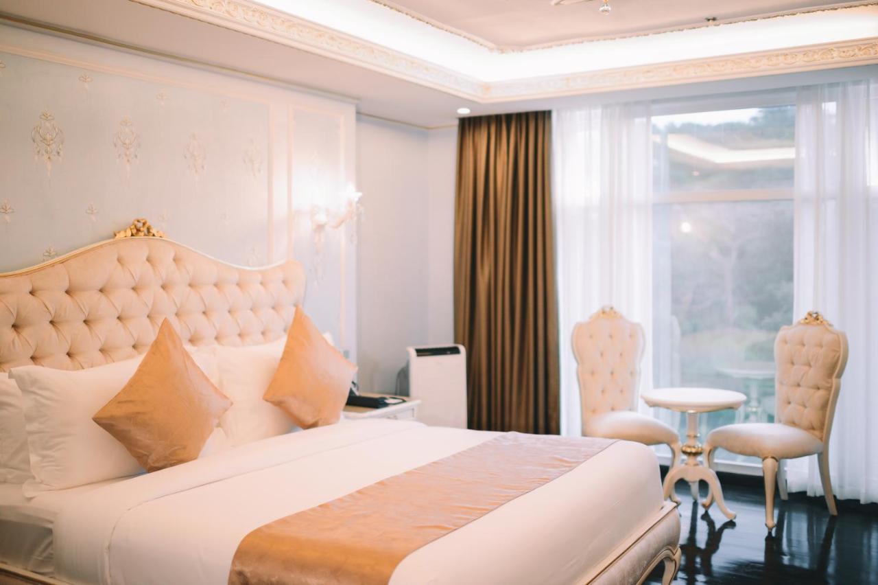 Lafaayette Luxury Suites Baguio City Exterior photo